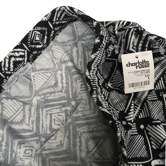 Charlotte Russe Maxi Skirt Black White Geometric Aztec Print Side Slit Juniors L - Picture 2 of 9